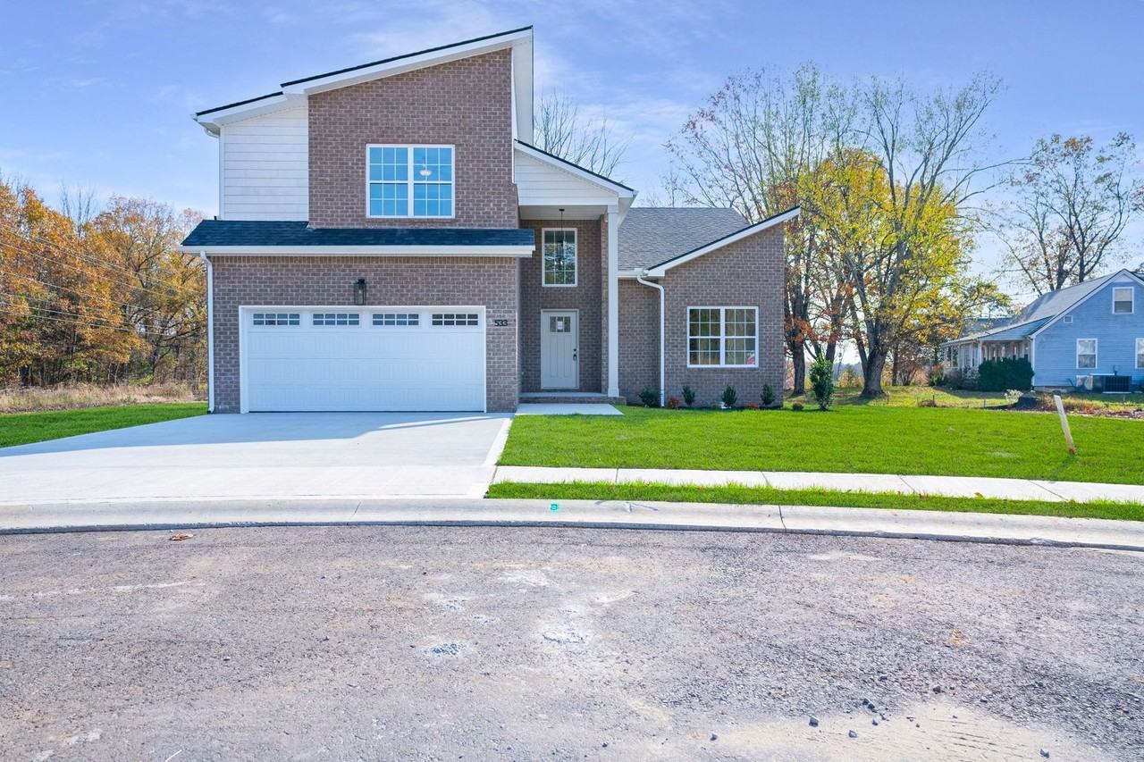 533 533 S Halifax Ct - Photo 2 of 29