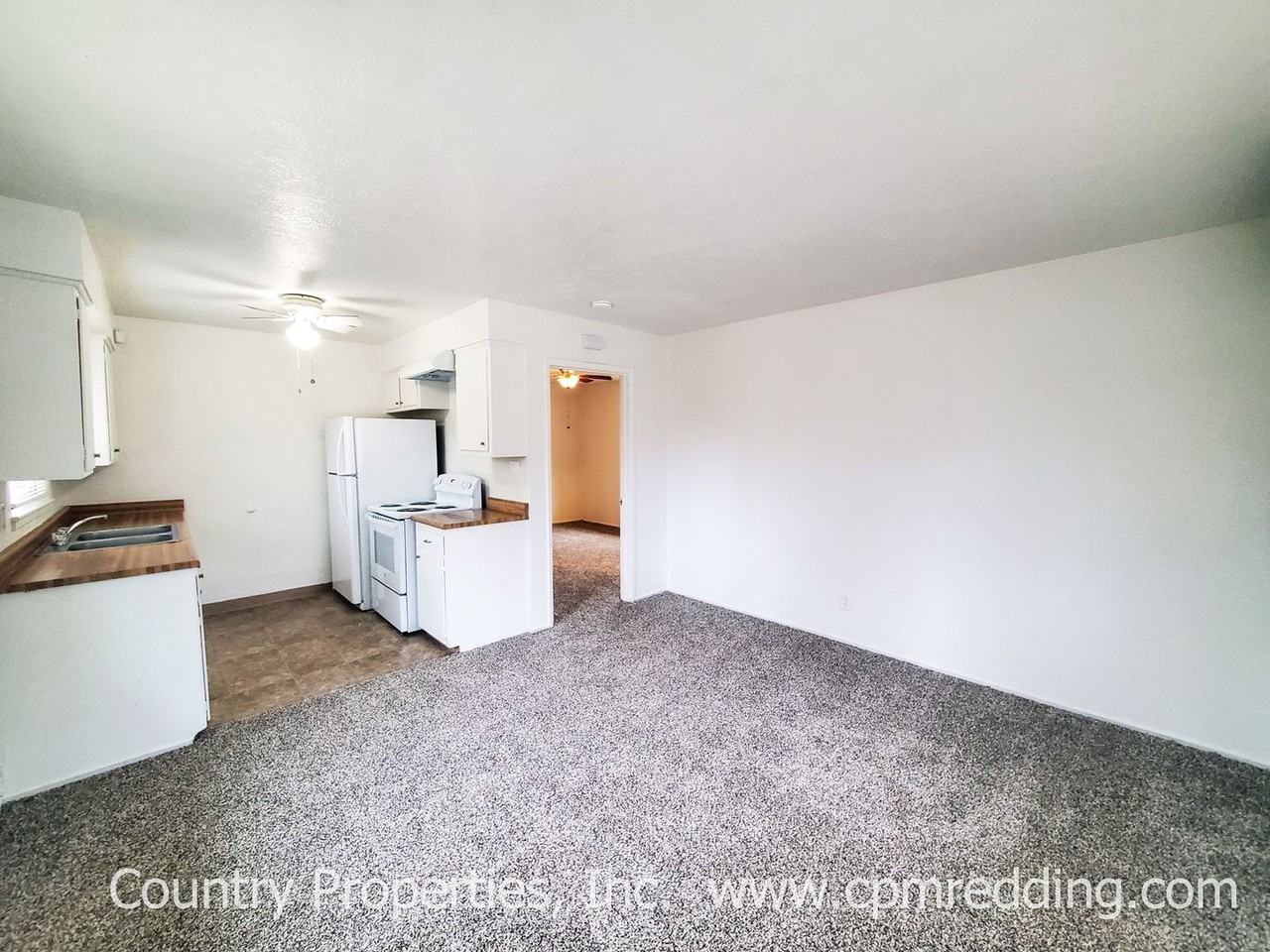 1526 Chestnut St - Photo 2 of 17