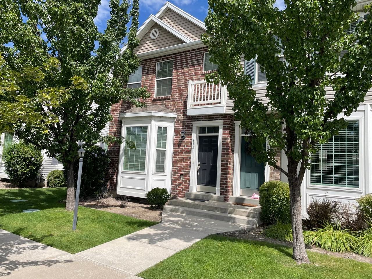 234 N 1280 W - Photo 2 of 18