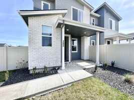 featured image of 385 N Stone Canyon Ln