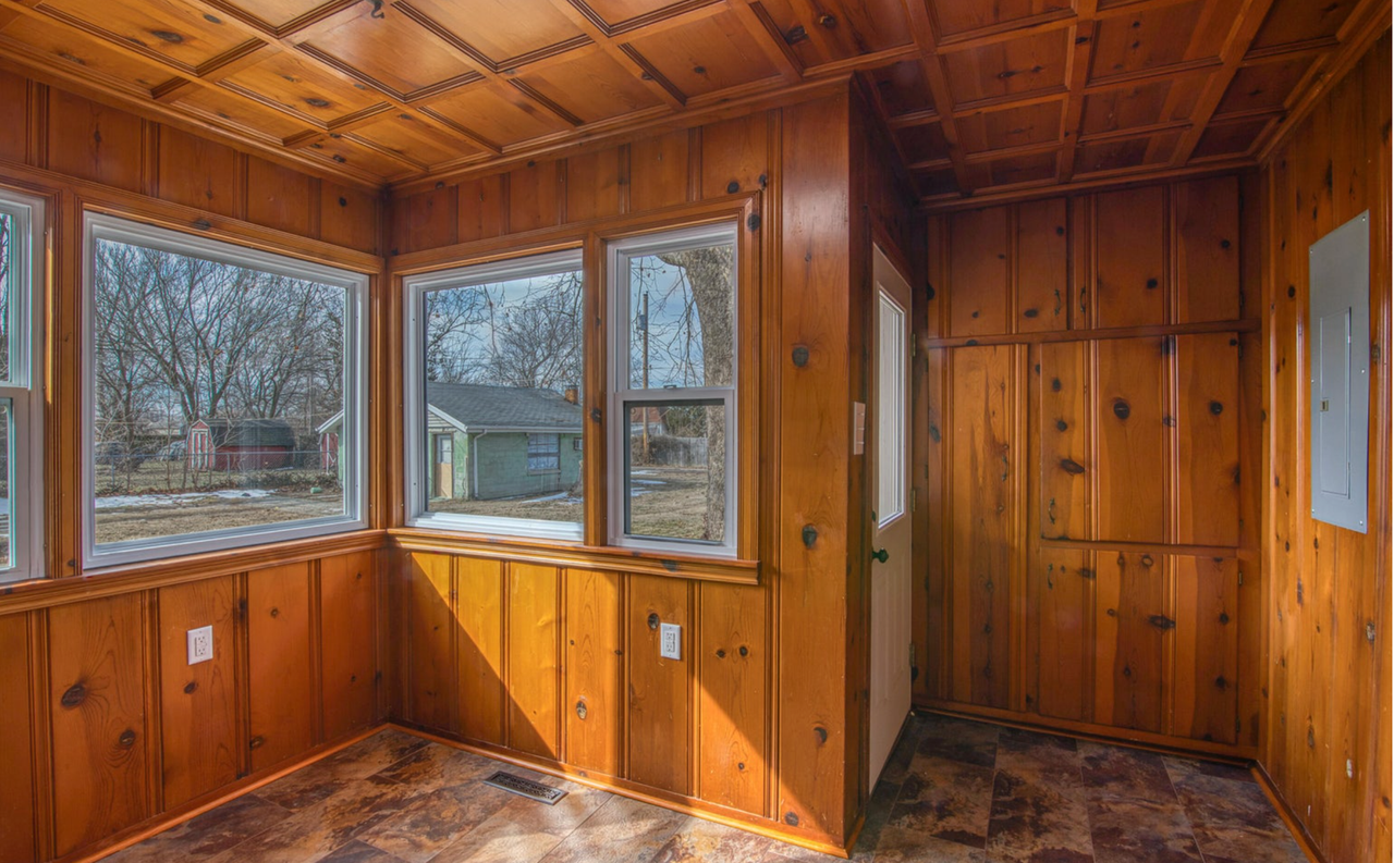 2206 S Tyler Ave - Photo 7 of 19