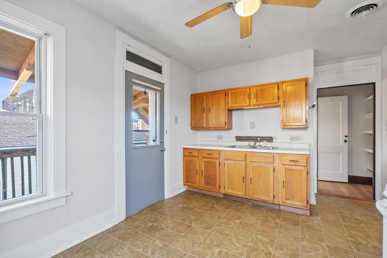 531 Main Street - Photo 2 of 24