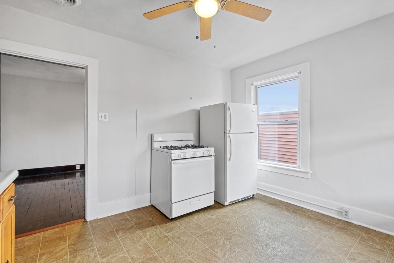 531 Main Street - Photo 4 of 24