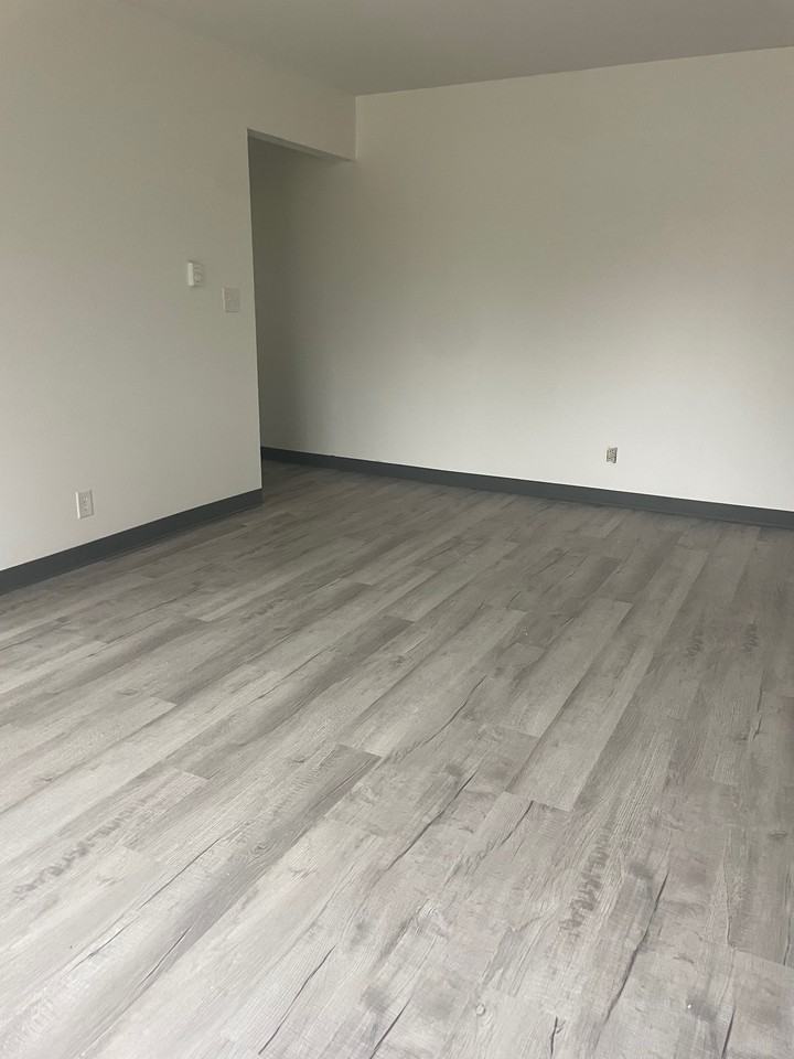 744 East Michigan Avenue - Photo 3 of 17