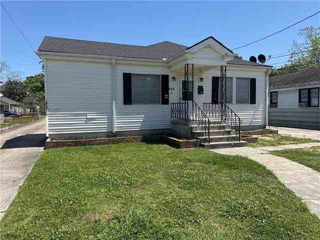 425 Highway Drive - HOUSE - Photo 2 of 13