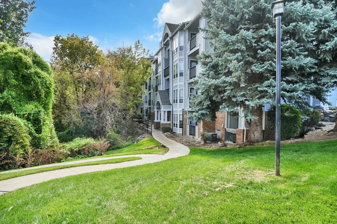 Residences at Bear Creek - Photo 4 of 15