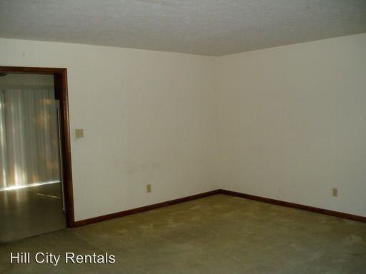 Heritage Court - Photo 2 of 3