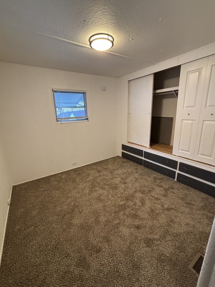 3764 Rogue River Hwy #9 - Photo 6 of 6