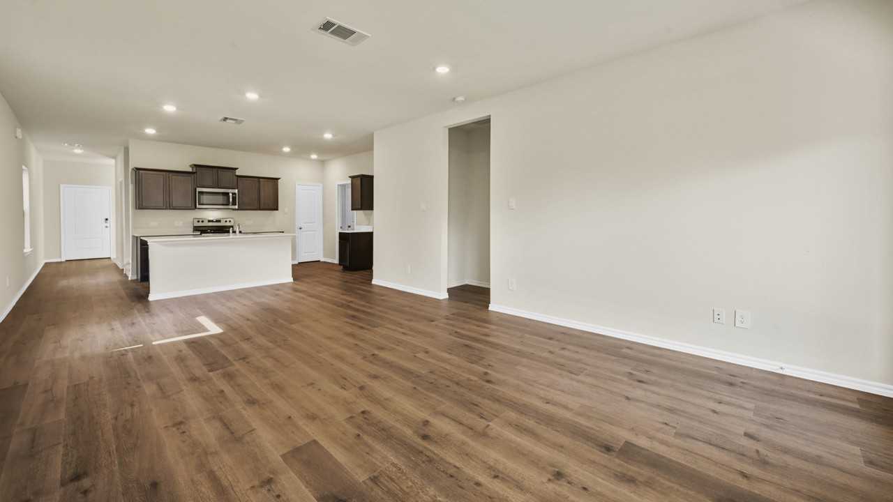 613 Daybreak Ln #NA - Photo 3 of 10