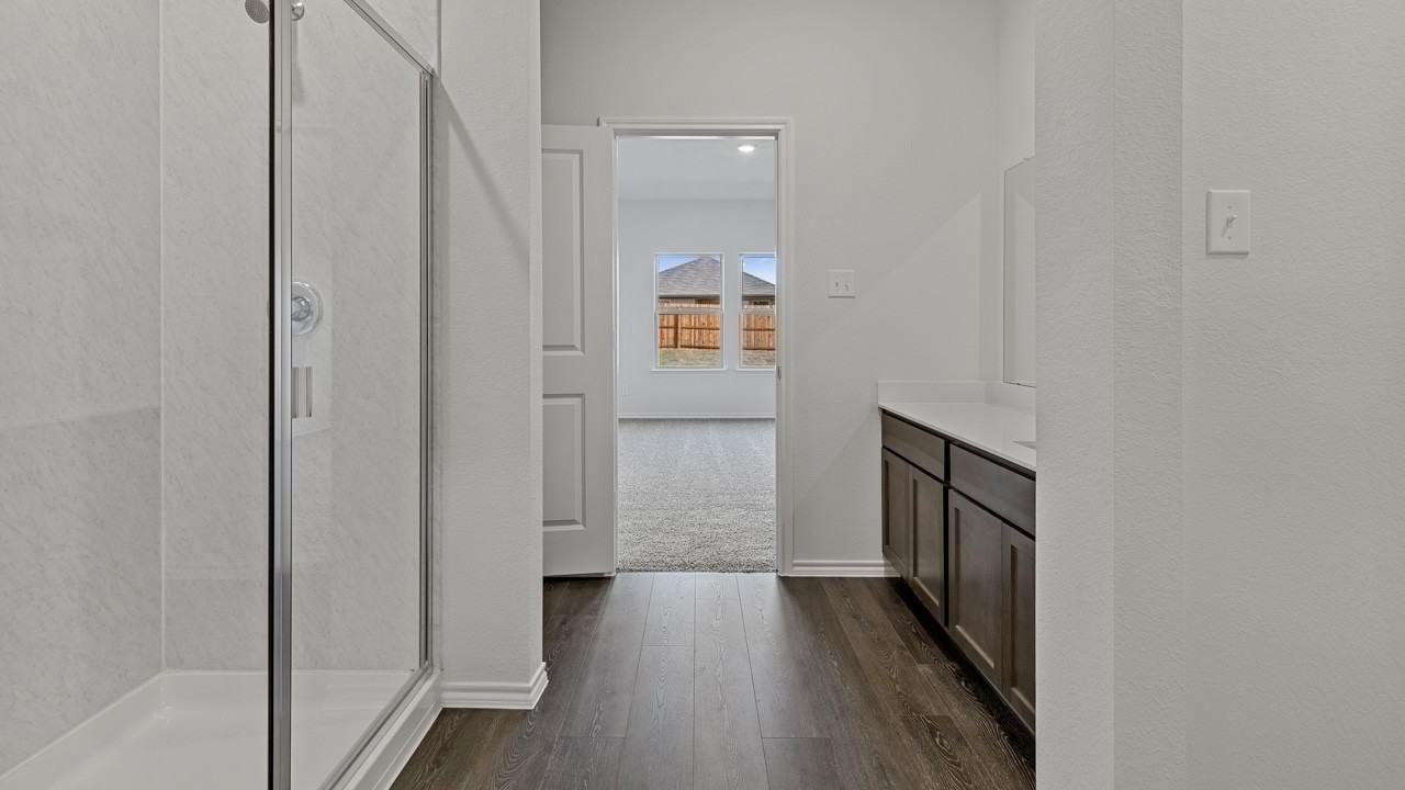 613 Daybreak Ln #NA - Photo 6 of 10