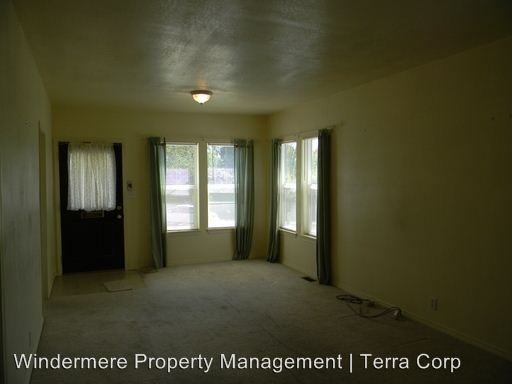 516 4th St - Photo 3 of 13