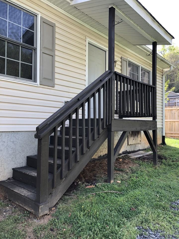 16 Half Moon Dr #A - Photo 2 of 10