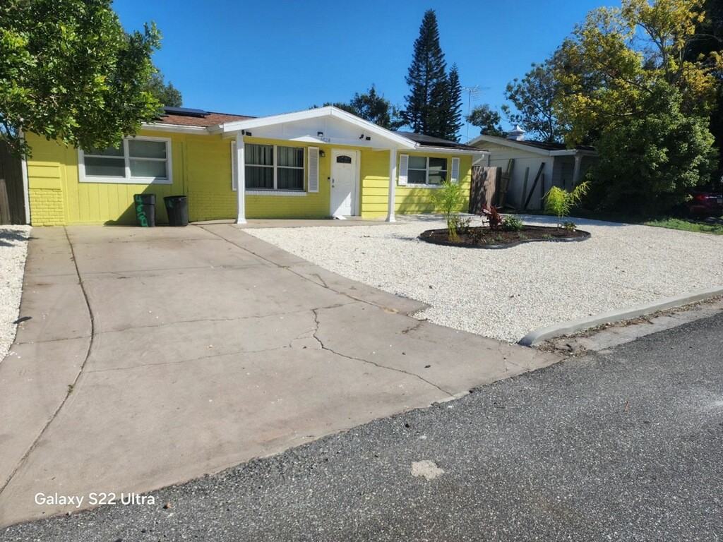 4624 Belfast Dr #NA - Photo 2 of 10