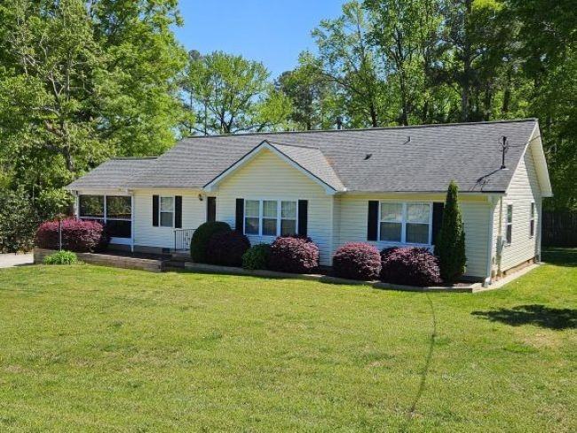 6239 Tryon Rd #NA - Photo 2 of 12