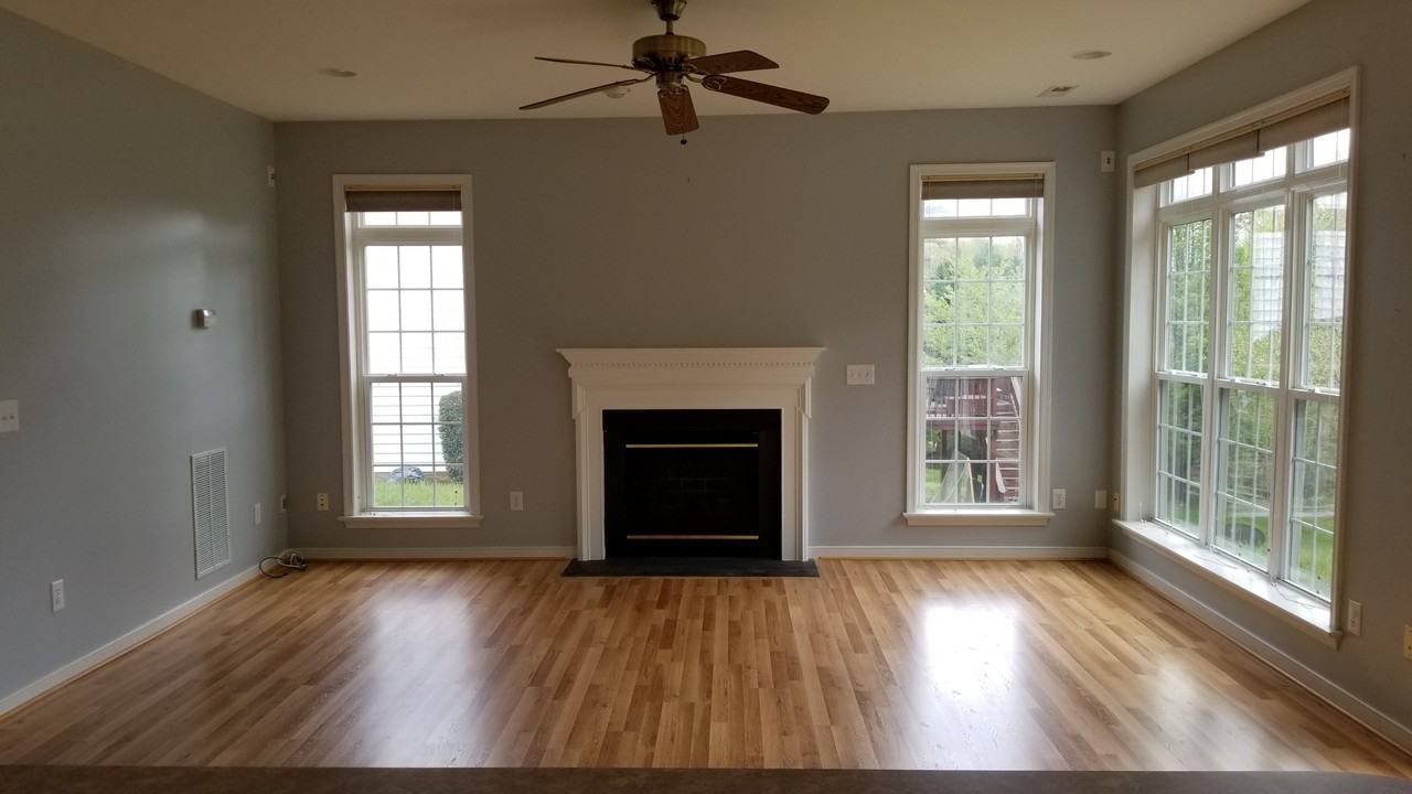 1036 Rolling Meadow Ln #NA - Photo 2 of 8