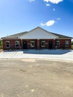 featured image of 1724 Rosemary Dr