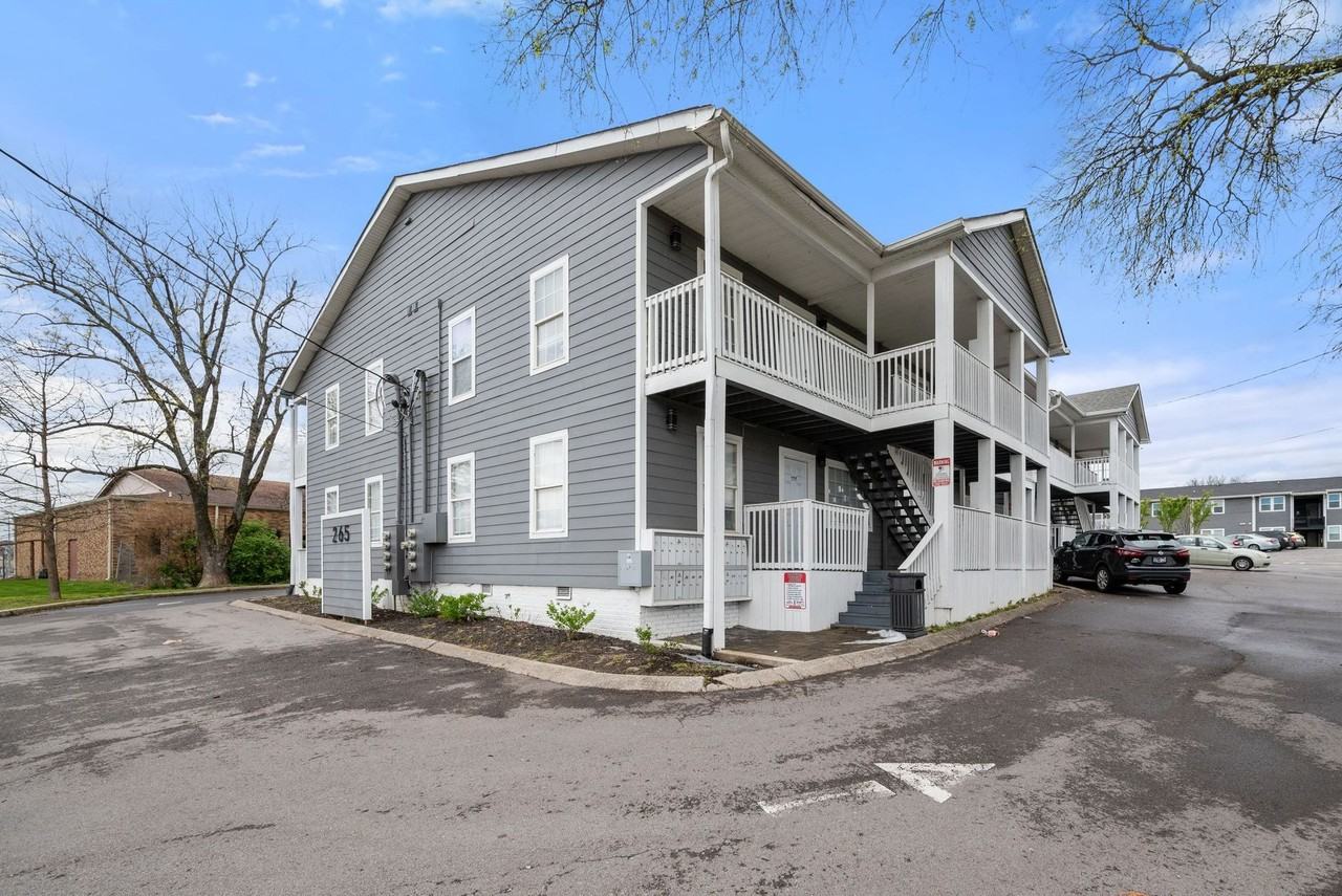 Hickory Lofts - Photo 2 of 41