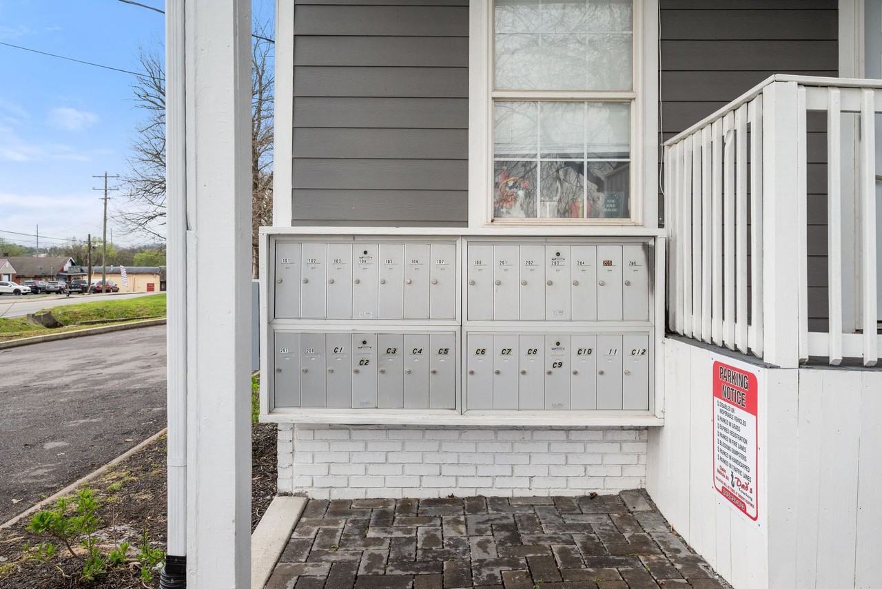 Hickory Lofts - Photo 3 of 41