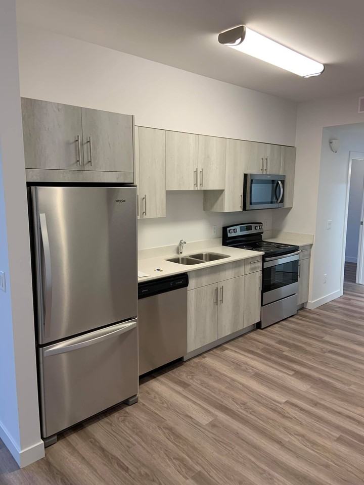 479 Maryland St #202 - Photo 2 of 5