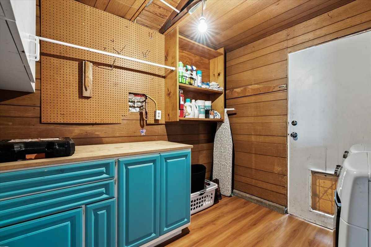 1260 Lana St - Photo 2 of 17