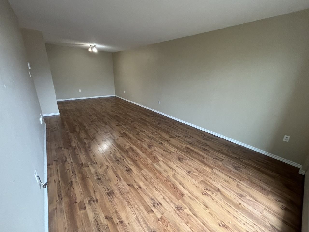 225 307-225 Old Carraige Drive #307 - Photo 2 of 23