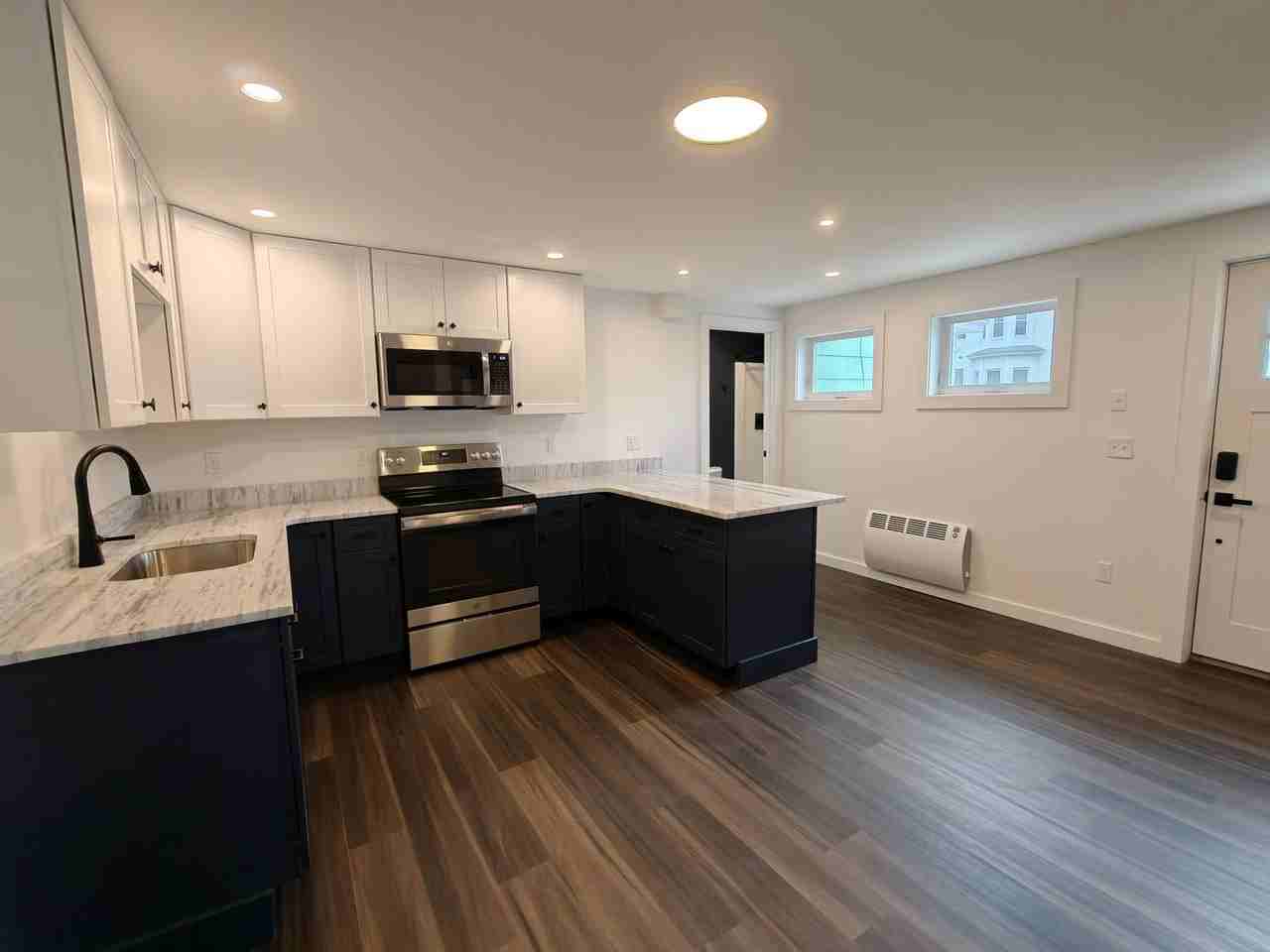 225 State St - Photo 4 of 31