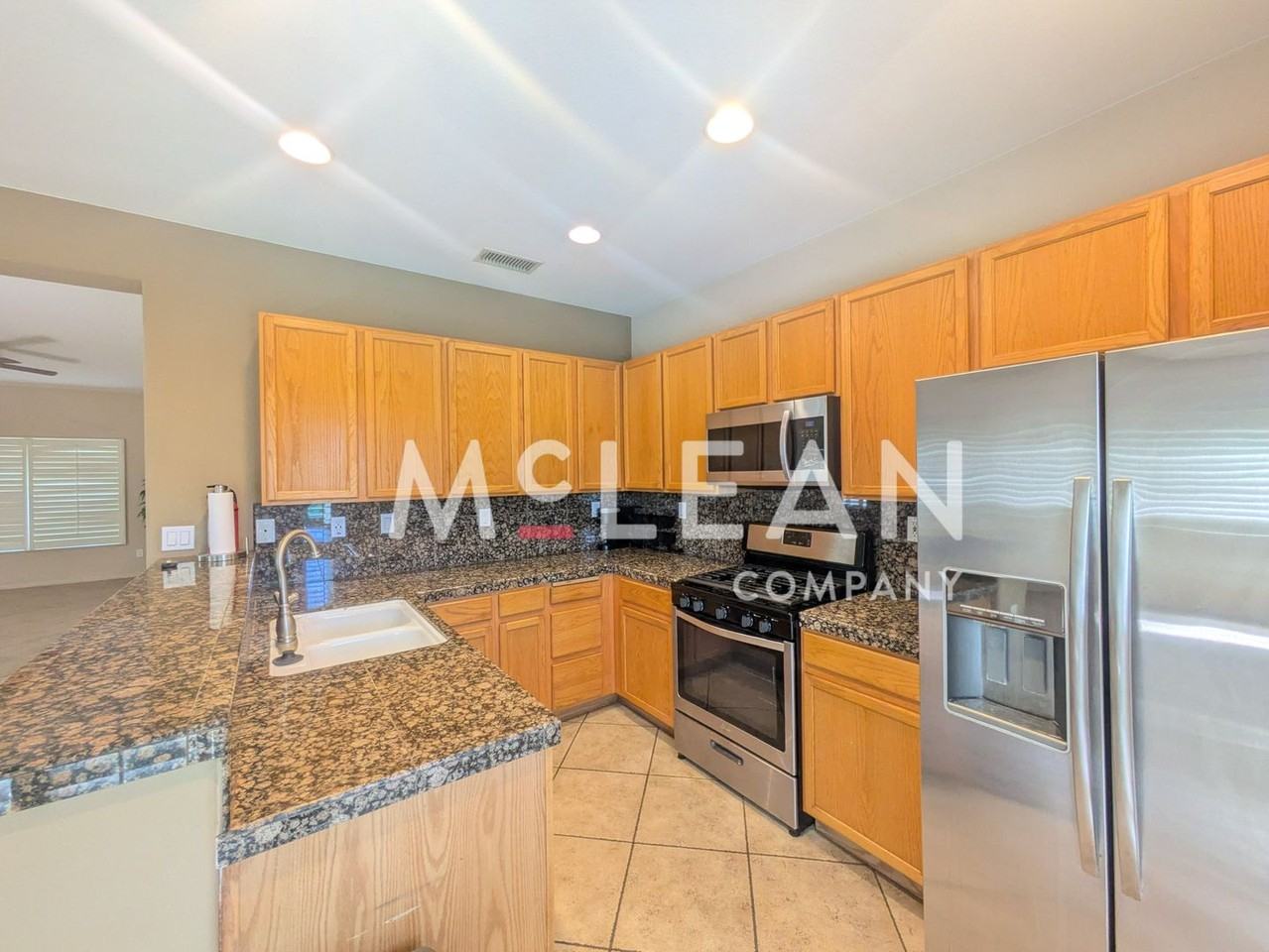 1669 E Racquet Club Rd - Photo 6 of 14