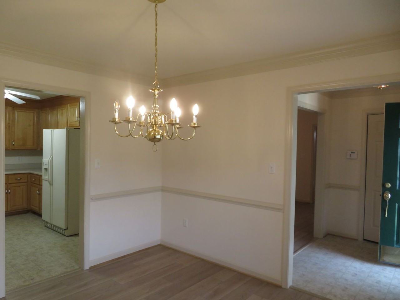 112 Shade Tree Ct - Photo 4 of 30