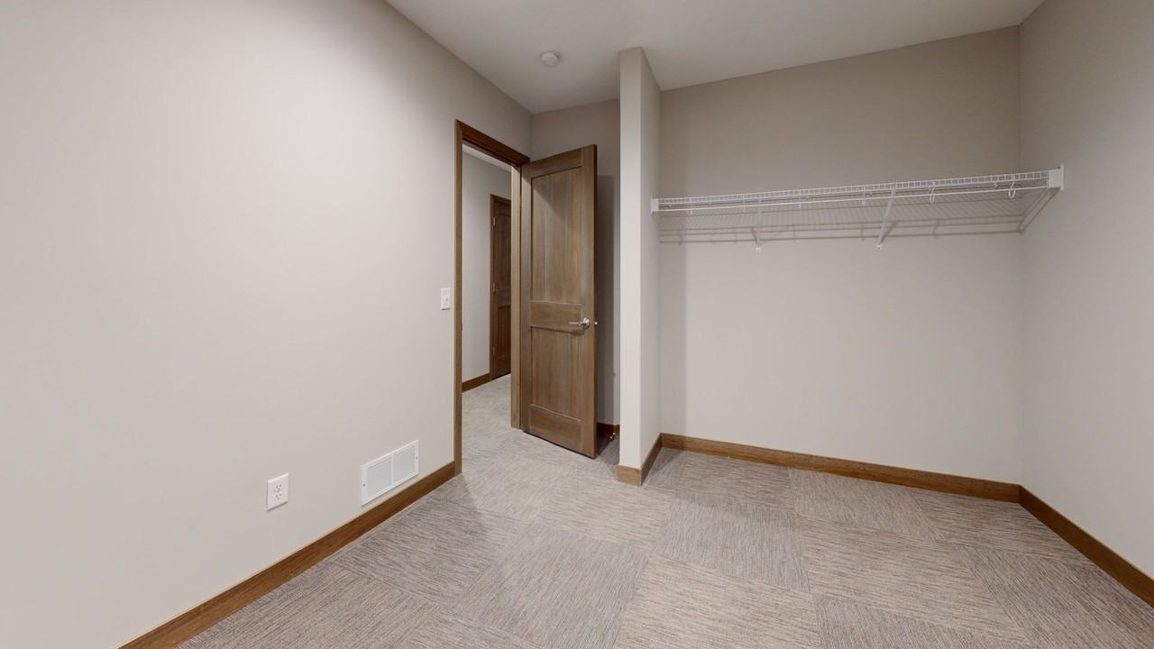 1215 8th St SE (Triplex) - Photo 6 of 25