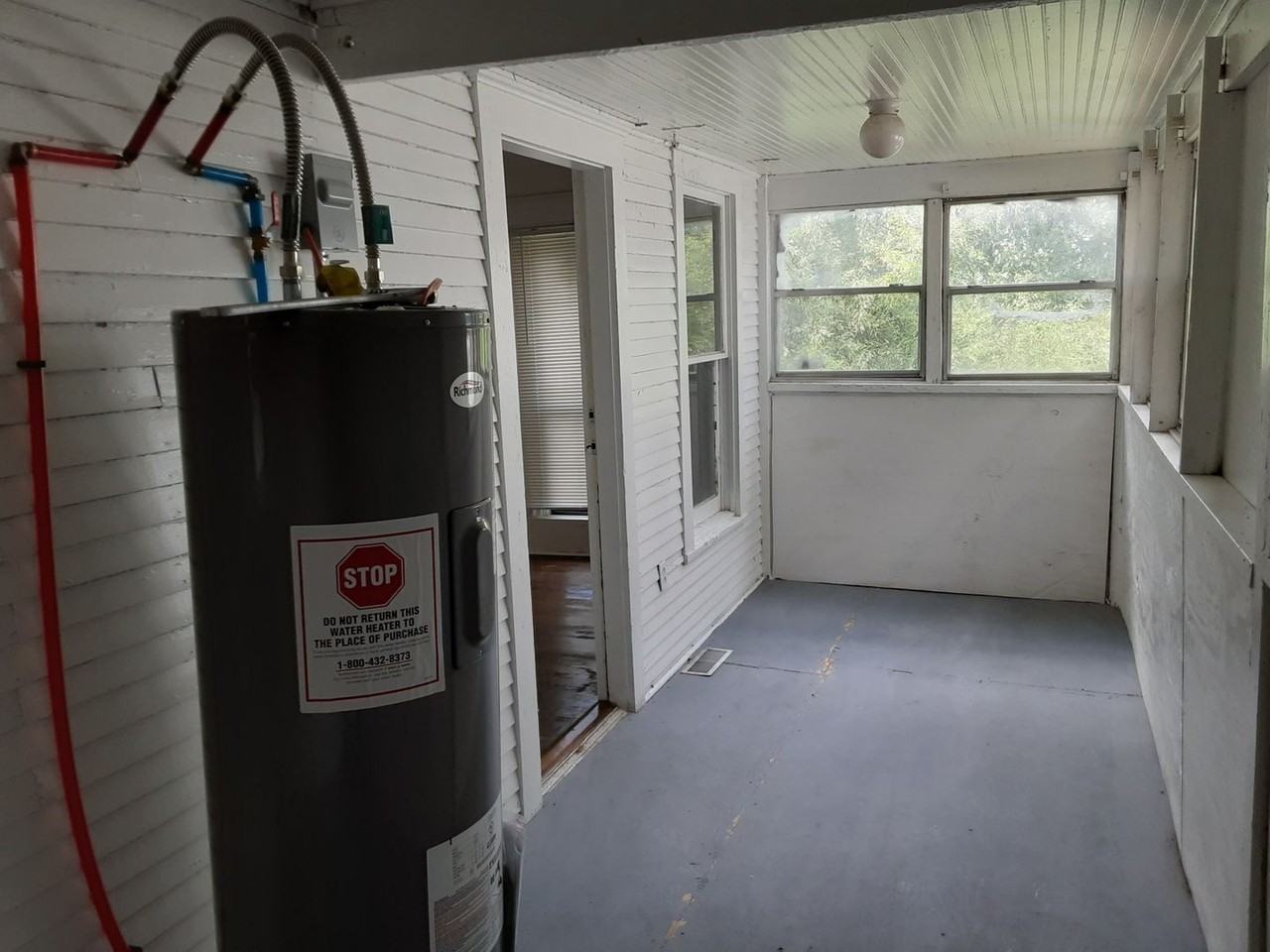 3304 Marshall St - Photo 7 of 16