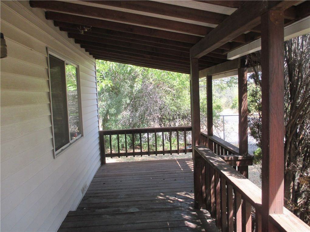 2431 Las Plumas Ave - Photo 3 of 9