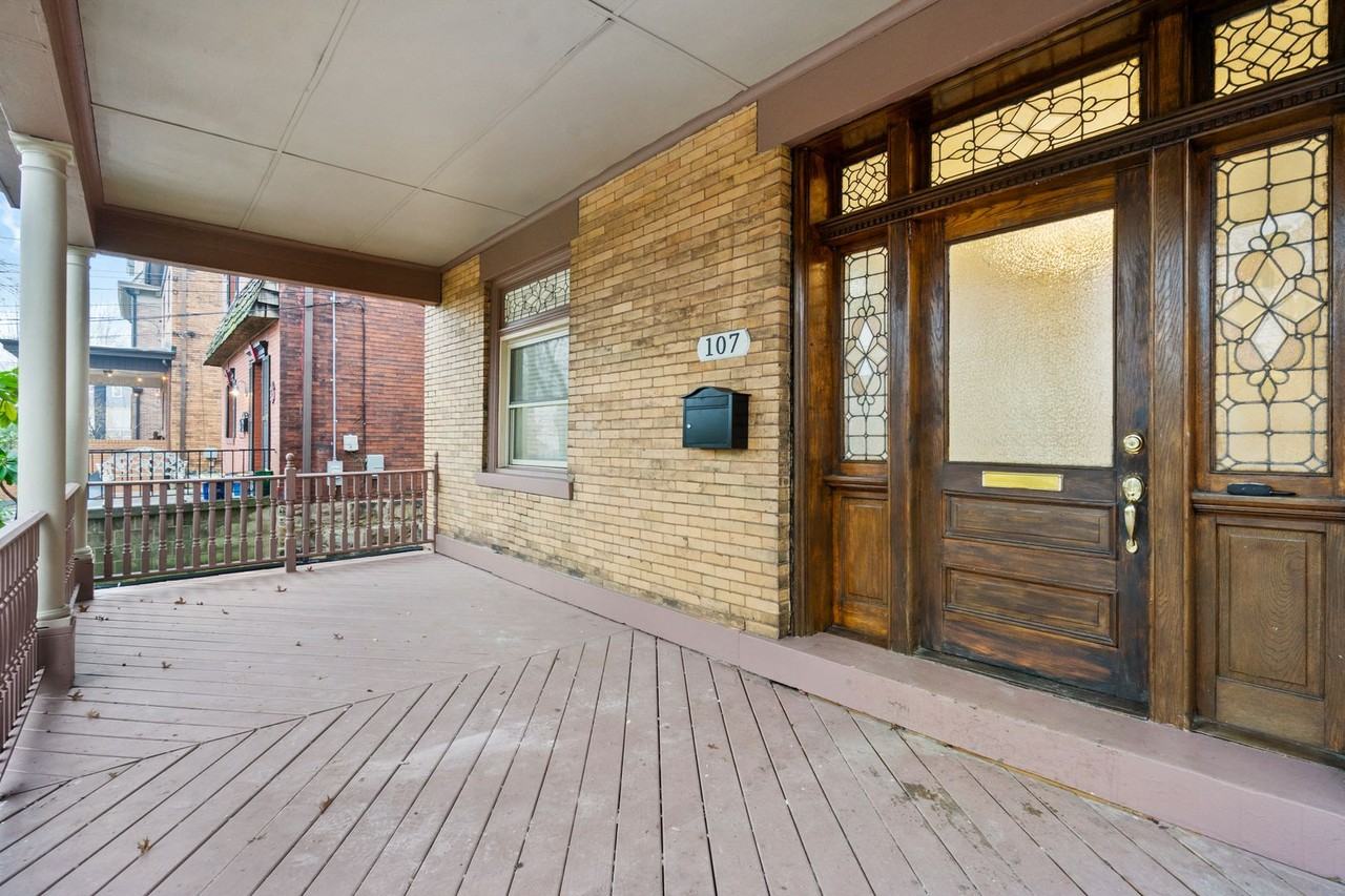 107 W Hutchinson Ave - Photo 3 of 28