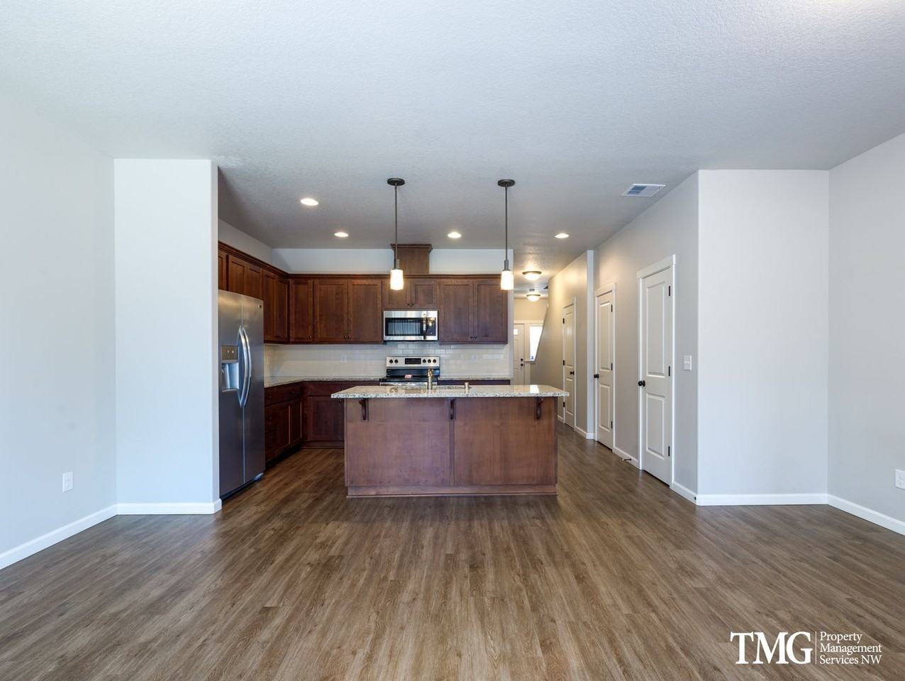 11308 Ne 14th Ct - Photo 6 of 17