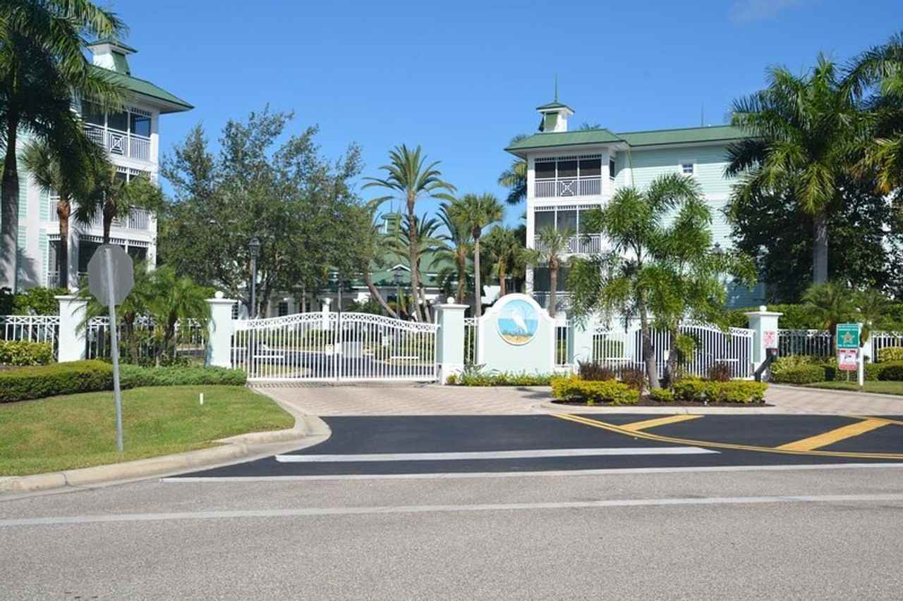 5115 Melbourne St Bldg A #3204 - Photo 2 of 22