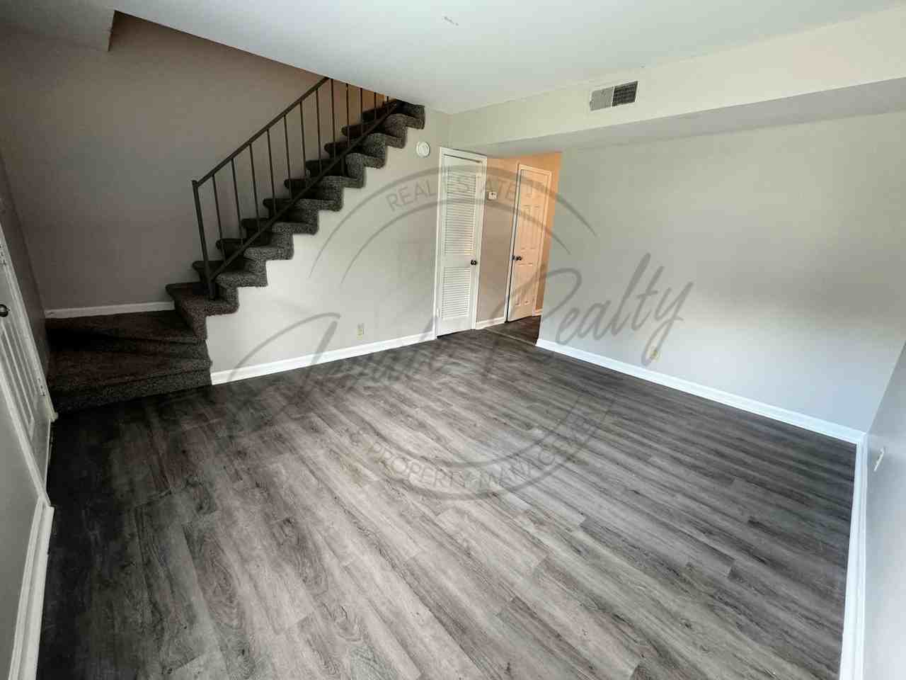 2539 Highland Trace Dr - Photo 3 of 16