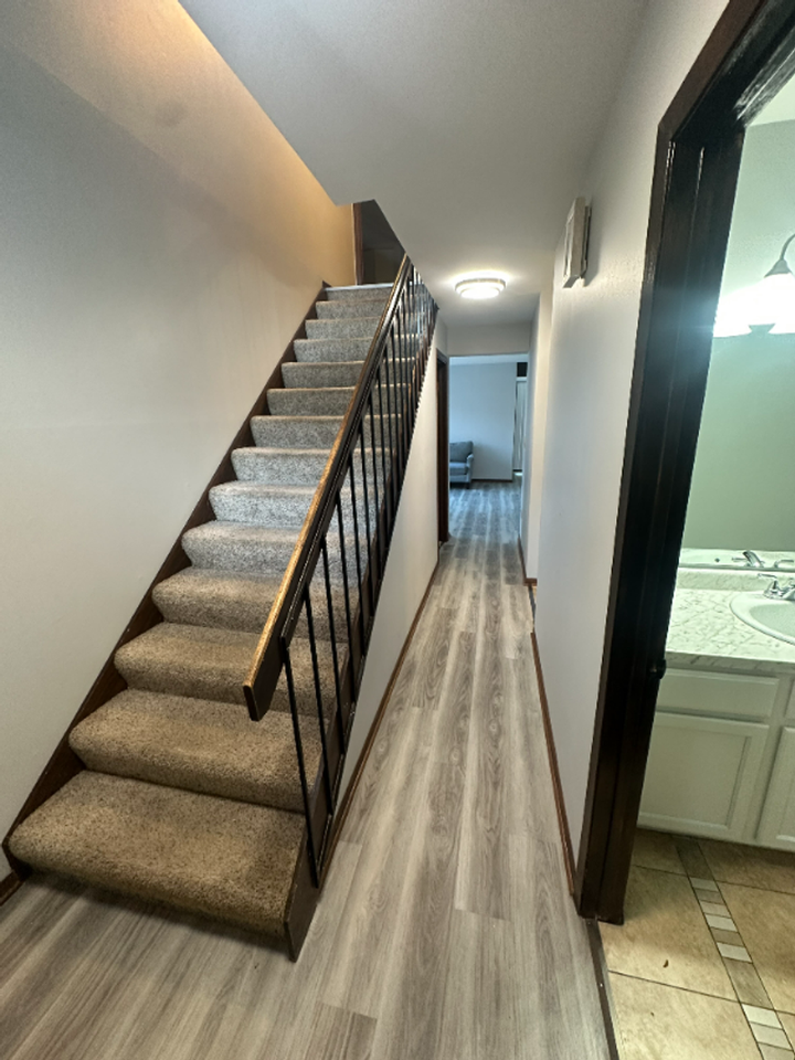 5668 S 27th St - Photo 3 of 13