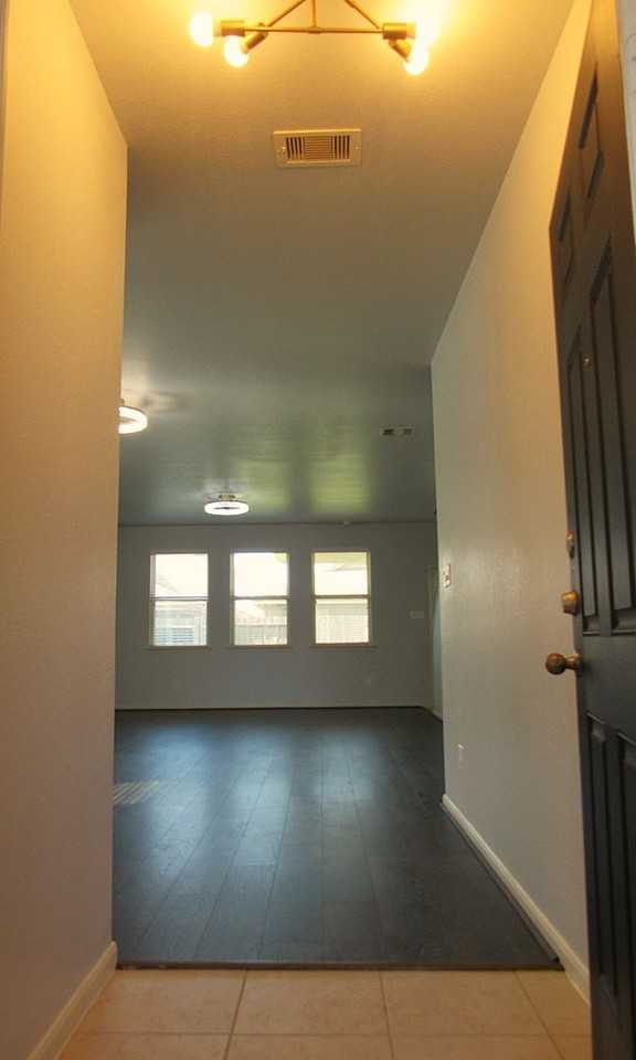 15631 Marble Bluff Ln - Photo 2 of 42