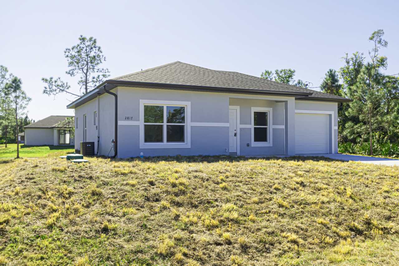 2910 55th St W - Photo 3 of 19
