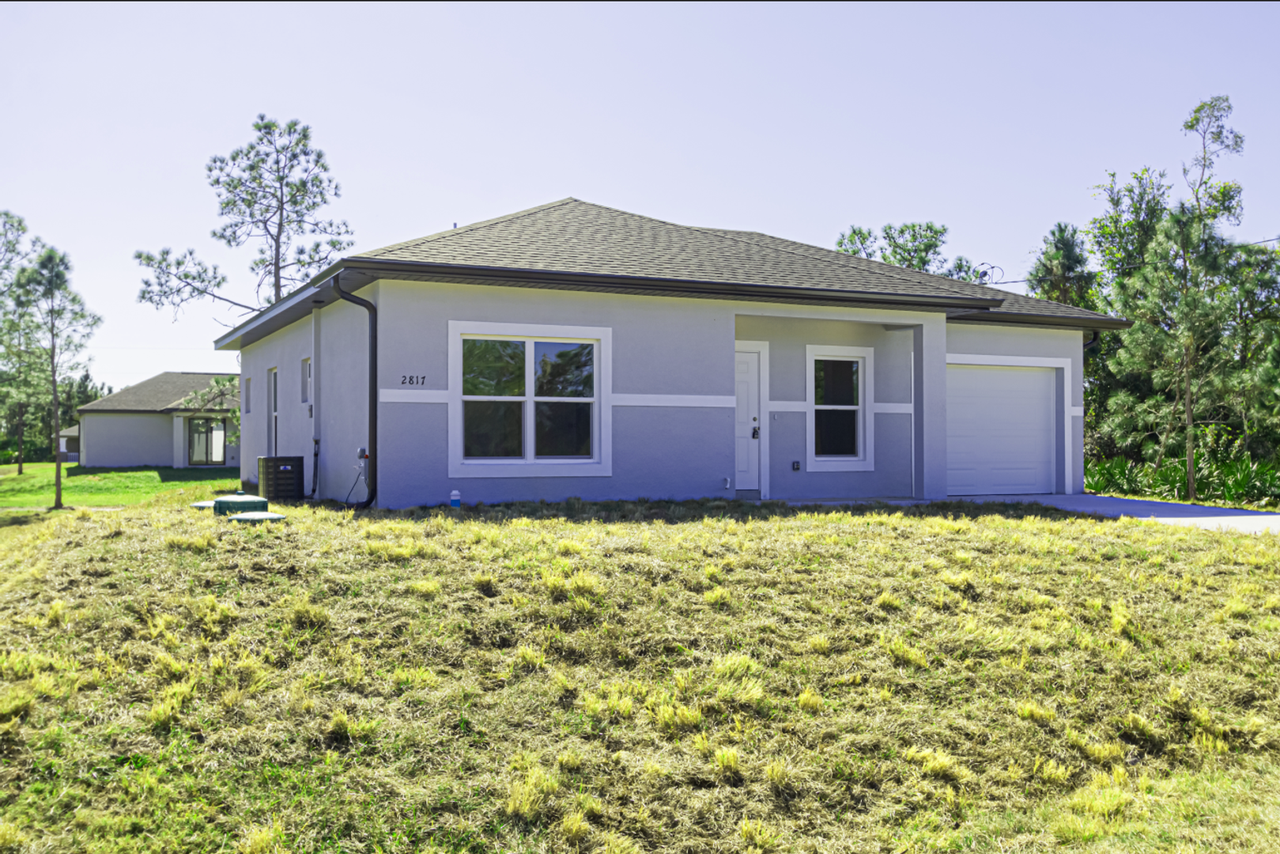 2910 55th St W - Photo 5 of 19