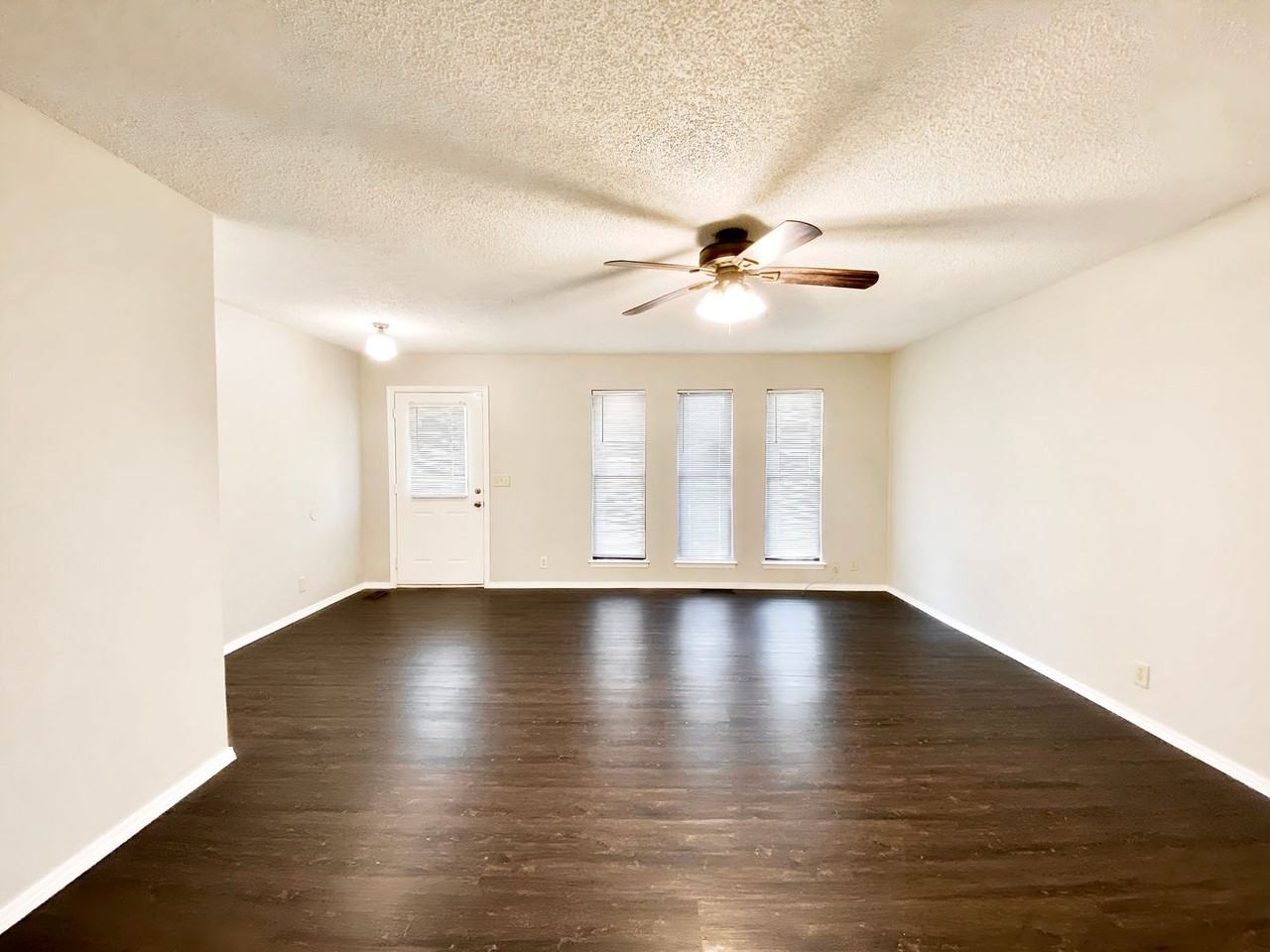 6367 S 29th West Pl - Photo 4 of 26