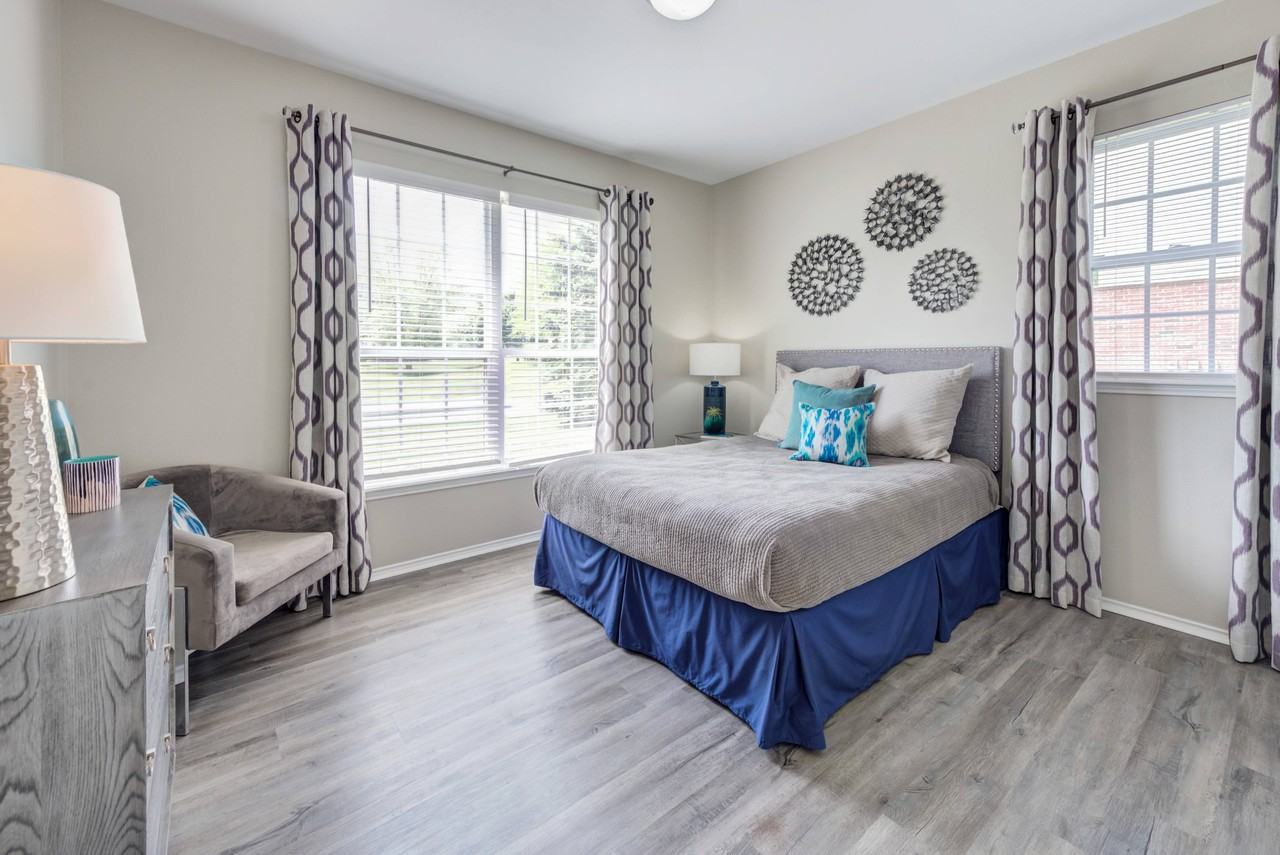 Avalon Oaks Apartments - Photo 7 of 50