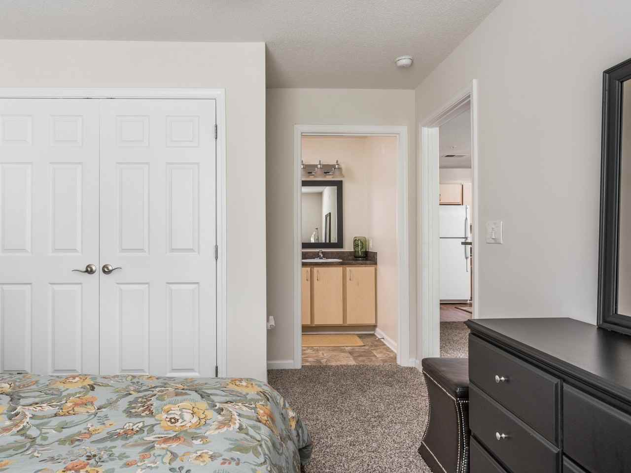 Tides at Calabash Apartments - Photo 6 of 33