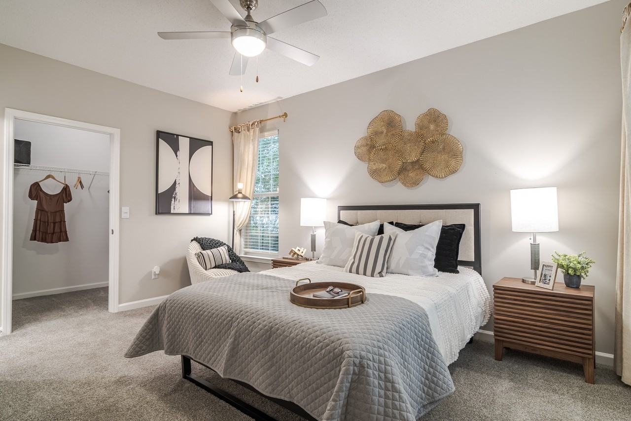 The Residences on McGinnis Ferry Apartments - Photo 5 of 50