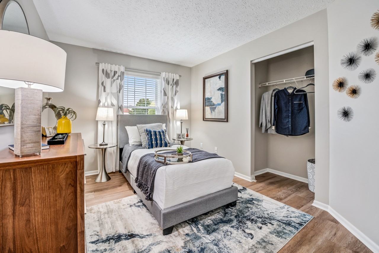 Collier Park Apartments - Photo 7 of 31