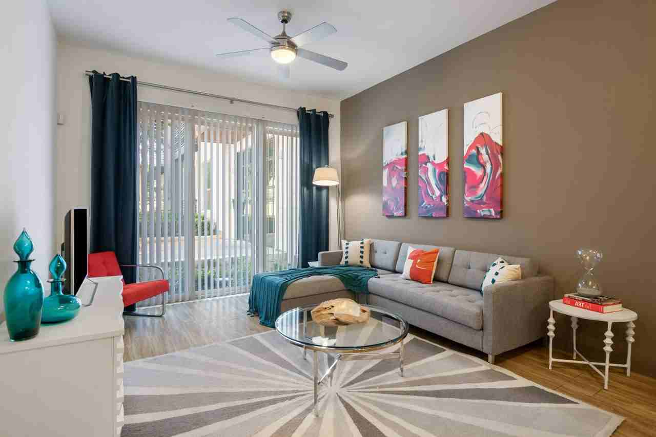 VV&M Apartments - Photo 2 of 50