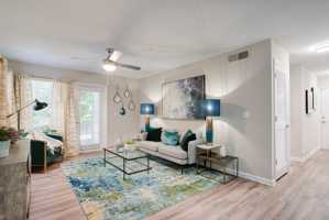 featured image of 6820 W Hillsborough Ave