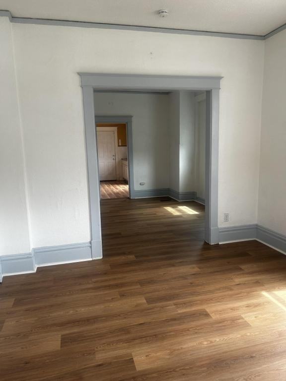 1314 Milford Ave - Photo 3 of 15