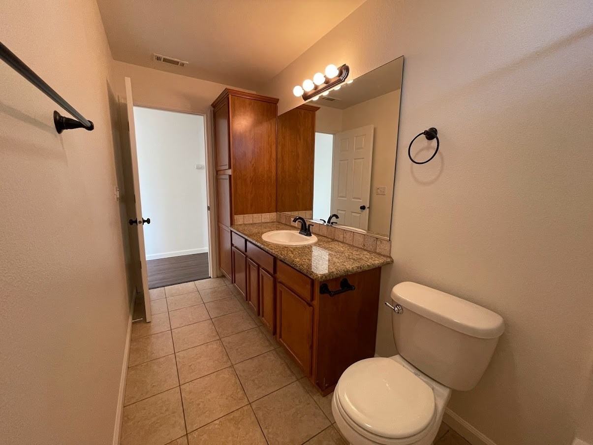 3715 Silvario Ct - Photo 3 of 20