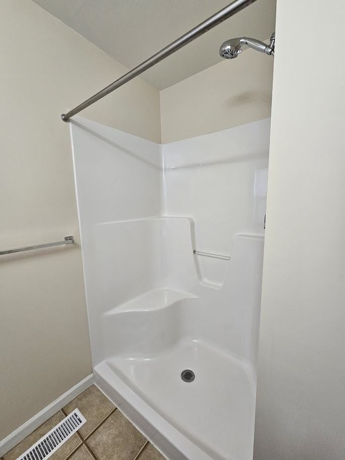 201 Amberleigh Ln #1 - Photo 3 of 29