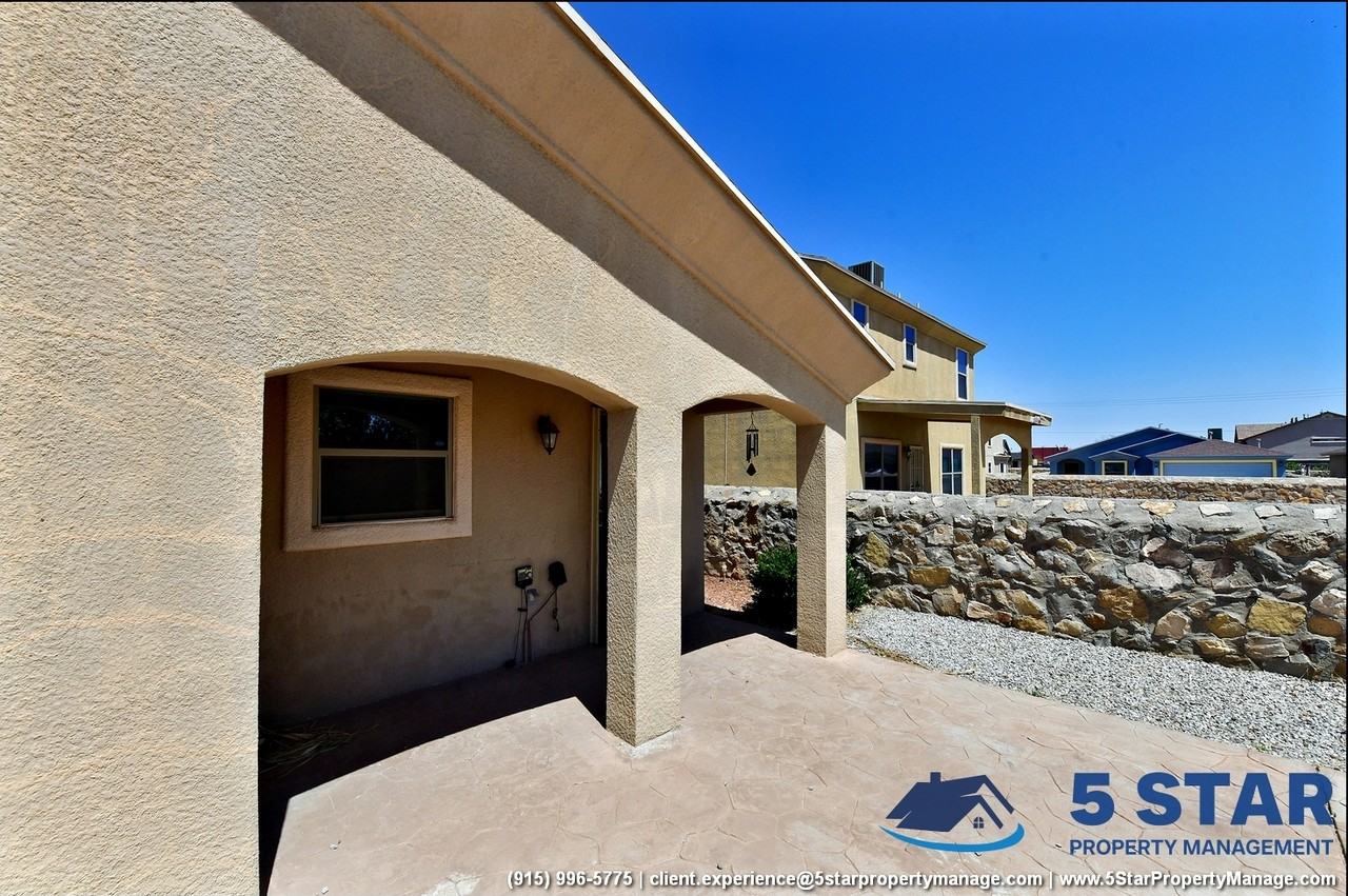14292 Hacienda Rock Dr - Photo 4 of 39
